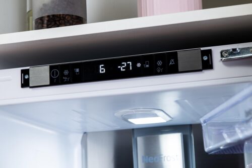 Холодильник з морозильною камерою Beko BCNA275E4SN - Зображення 2