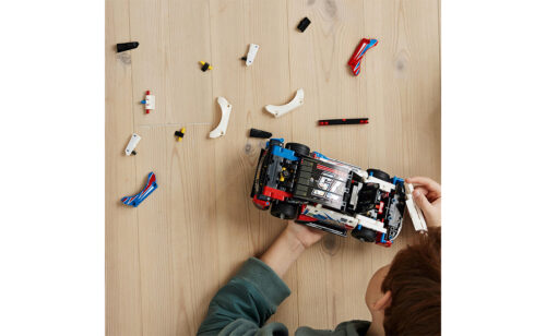 Авто-конструктор LEGO Technic Nascar Next Gen Chevrolet Camaro ZL1 (42153) - Зображення 2